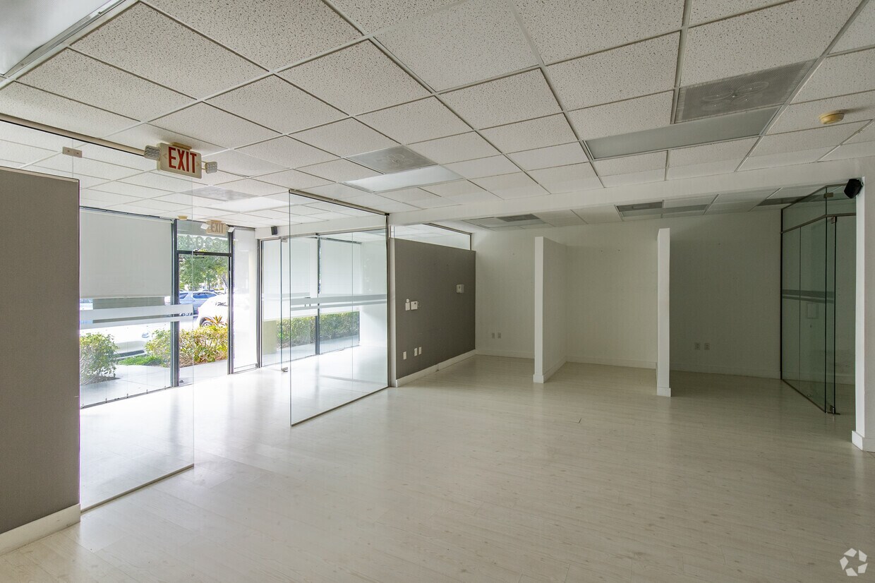 Open interior space inside Unit 6304